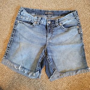 Sz 16 Silver Shorts